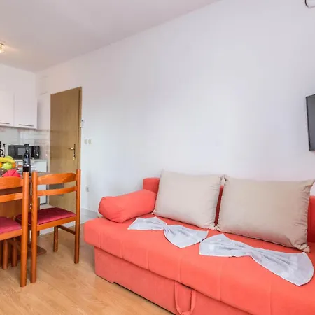 Stunning In With Wifi Biograd Na Moru
