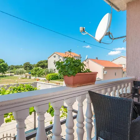 Apartman Stunning In With Wifi Biograd Na Moru